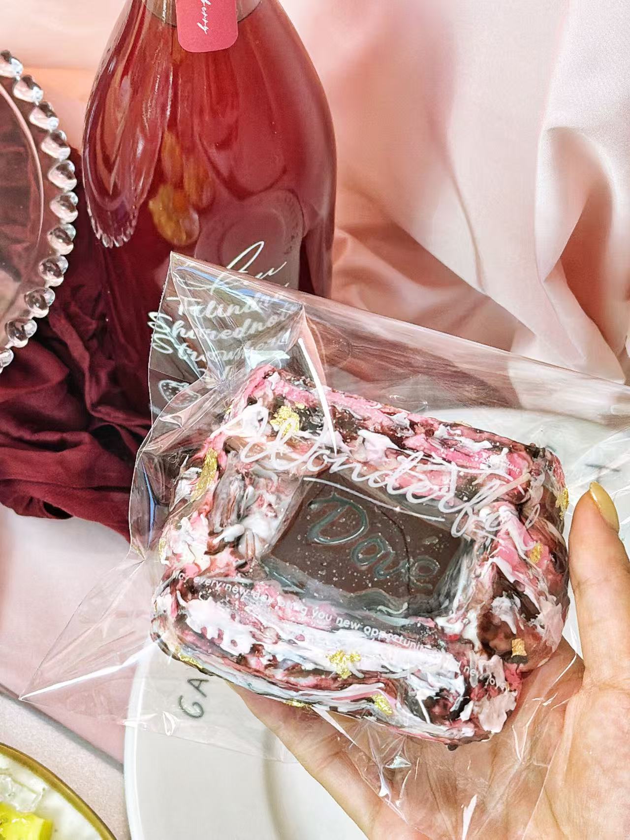 Bread-Dove Rose Chocolate Sandwich Squishy