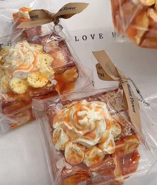 Bread-Ice Cream Giant Toast Squishy – Ultra-Soft Sweet Potato Texture, Handmade Realistic Dessert Sensory Collectible 🍞🍦✨